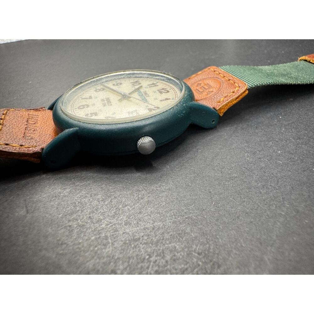 Vtg Timex Expedition Indiglo WR 50 Green Case & Nylon Band 36.7mm Watch - Picture 6 of 9